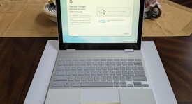Fair
													Google Pixelbook - I5, Silver, 128 GB, 8 GB, photo 4 of 23