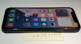 Mint
													Apple iPhone Xr - Unlocked, Black, 64 GB, A1984, photo 1 of 13