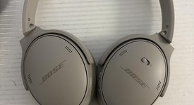 Used
													Bose QuietComfort 45 - White, photo 2 of 3