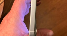 Mint
													Apple iPhone 15 - AT&T, Blue, 128 GB, A2846, photo 5 of 6