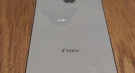 Good
													Apple iPhone Xs - Unlocked, Gold, 256 GB, A1920, photo 2 of 5