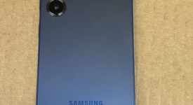 Mint
													Samsung Galaxy S25 - T-Mobile, Navy Blue, 128 GB, 12 GB, SM-S931U, photo 4 of 5