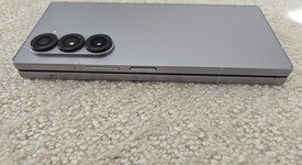 Fair
													Samsung Galaxy Z Fold6 - Unlocked, Silver, 512 GB, 12 GB, SM-F956U1, photo 3 of 9