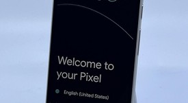 Mint
													Google Pixel 9a - Unlocked, Porcelain, 128 GB, 8 GB, photo 1 of 9