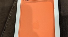 New
													Apple iPhone 17 Pro Max - Unlocked, Cosmic Orange, 256 GB, A3257, photo 2 of 6