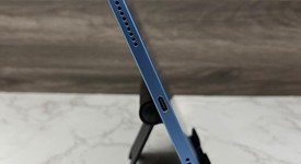 Fair
													Apple iPad 10th Gen - Wi-Fi, Blue, 64 GB, A2696, photo 3 of 8