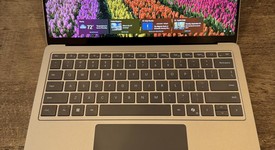 Good
													Microsoft Surface Laptop 7 - Platinum, 256 GB, 16 GB, 13.8", photo 1 of 8