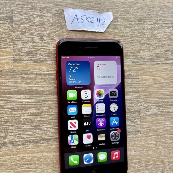 Apple iPhone SE 3rd Gen 2022 - Unlocked, 128 GB, Red, A2595