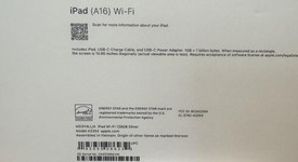 New
													Apple iPad 11th Gen - Wi-Fi, Silver, 128 GB, A3354, photo 2 of 4