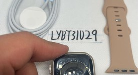 Mint
													Apple Watch Series 8 45mm - Starlight, A2771 - GPS, Aluminum, photo 2 of 5