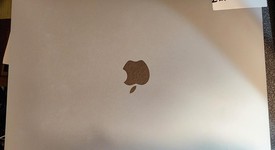 Good
													MacBook Air 2018 - 13" - I5, Silver, 128 GB, 8 GB, photo 3 of 10
