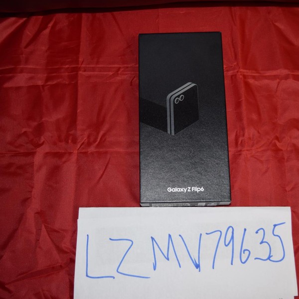 Samsung Galaxy Z Flip6 - Unlocked, 512 GB, Silver, 12 GB, SM-F741U1