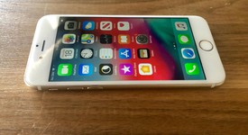 Good
													Apple iPhone 6 - Unlocked, Gold, 128 GB, A1549, photo 4 of 6