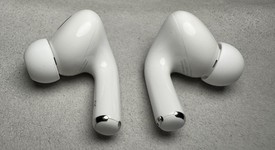 Used
													Apple AirPods Pro 2 - USB-C, photo 4 of 14