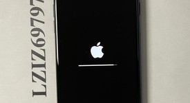 Good
													Apple iPhone SE 3rd Gen 2022 - Unlocked, Midnight, 64 GB, A2595, photo 3 of 10
