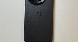 Mint
													OnePlus 13 - Unlocked, Black Eclipse, 512 GB, 16 GB, photo 2 of 4