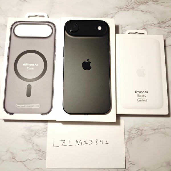 Apple iPhone Air - Unlocked, 256 GB, Space Black, A3260