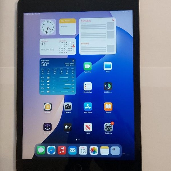 Apple iPad 9th Gen - Unlocked, 64 GB, Gray, A2603