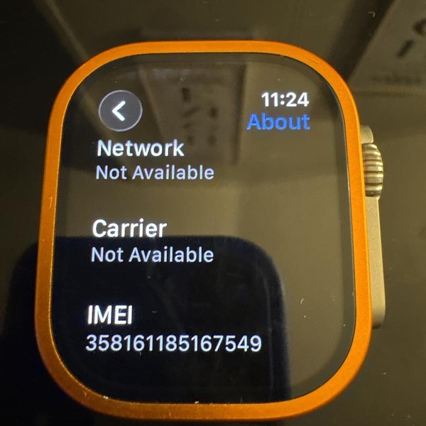 Apple Watch Ultra 2 49mm - Unlocked, Natural, A2986