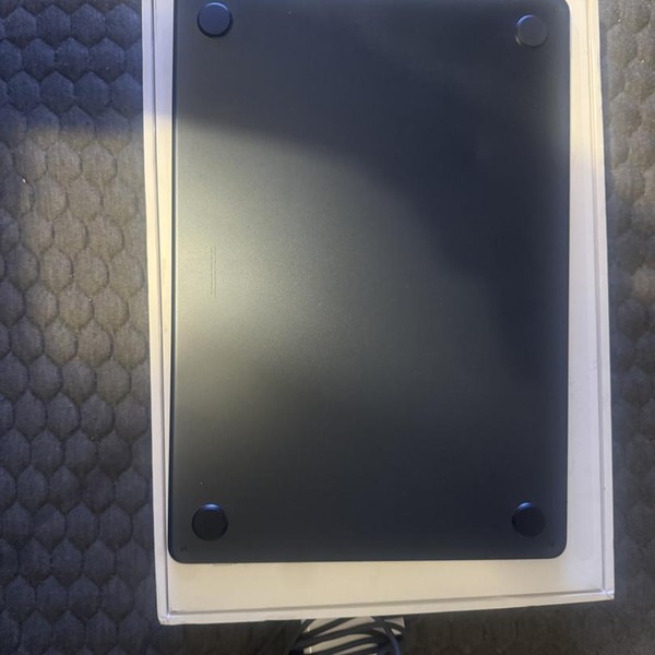 MacBook Air 2025 (M4) - 15 inch - 512 GB, Midnight, 24 GB, Apple M4