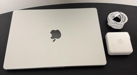 Good
													MacBook Pro 2021 - 14" - Apple M1 Pro 8-core, Silver, 512 GB, 16 GB, photo 1 of 13