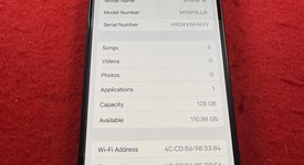 Mint
													Apple iPhone 16 - Unlocked, Black, 128 GB, A3081, photo 3 of 12