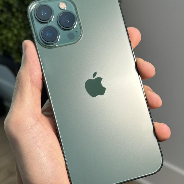Apple iPhone 13 Pro Max - Unlocked, 128 GB, Green, A2484