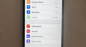 Good
													Apple iPhone 6 - Unlocked, Gray, 64 GB, A1549, photo 1 of 24