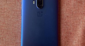 Good
													OnePlus 8 Pro - Unlocked, Blue, 256 GB, 12 GB, IN2025, photo 2 of 11