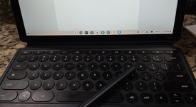 Good
													Google Pixel Slate - Wi-Fi, Core m3, Navy Blue, 64 GB, 8 GB, photo 1 of 10