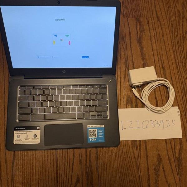 HP Chromebook 14 - 32 GB, Black, 4 GB