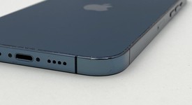 Fair
													Apple iPhone 12 Pro Max - Unlocked, Pacific Blue, 256 GB, A2342, photo 5 of 7