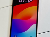 Apple iPhone 13
