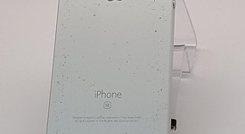 Fair
													Apple iPhone SE 1st Gen 2016 - Unlocked, Silver, 64 GB, A1662, photo 1 of 3