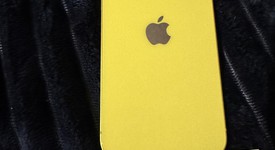 Good
													Apple iPhone 14 Plus - Unlocked, Yellow, 128 GB, A2632, photo 4 of 4