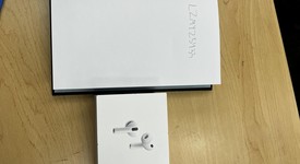 New
													Apple AirPods Pro 3, photo 2 of 4