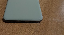 Good
													Google Pixel 8 - Unlocked, Hazel, 256 GB, 8 GB, G9BQD, Sub-6 5G, photo 3 of 4