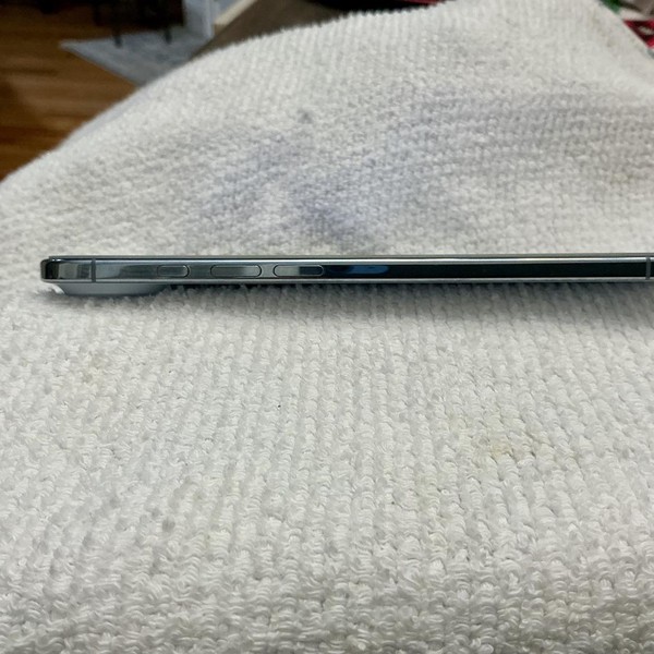 Apple iPhone Air - Unlocked, 256 GB, Sky Blue, A3260