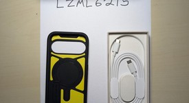 Good
													Google Pixel 10 - Unlocked, Obsidian, 128 GB, GLBW0, photo 3 of 10