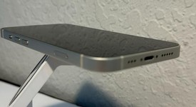 Mint
													Apple iPhone SE 3rd Gen 2022 - Unlocked, Starlight, 128 GB, A2595, photo 2 of 6