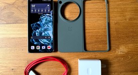 Good
													OnePlus Open - Unlocked, Green, 512 GB, 16 GB, photo 1 of 13