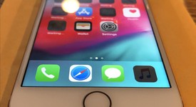 Good
													Apple iPhone 8 - Sprint, Silver, 64 GB, A1863, photo 4 of 12