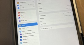 Mint
													Apple iPad Pro 12.9" 6th Gen 2022 - Wi-Fi, Gray, 128 GB, photo 4 of 12