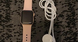 Mint
													Apple Watch Series 6 40mm - Gold, A2291 - GPS, Aluminum, photo 4 of 7