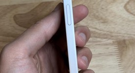 Mint
													Apple iPhone 16e - Unlocked, White, 128 GB, A3212, photo 4 of 5