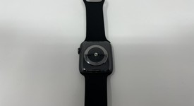 Mint
													Apple Watch Series 5 44mm - Gray, A2093 - GPS, Aluminum, photo 2 of 6