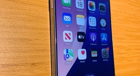 Good
													Apple iPhone 16 Pro Max - Xfinity, White, 256 GB, A3084, photo 4 of 7