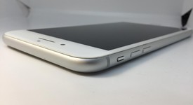 Fair
													Apple iPhone 8 Plus - Unlocked, Silver, 256 GB, A1864, photo 4 of 8