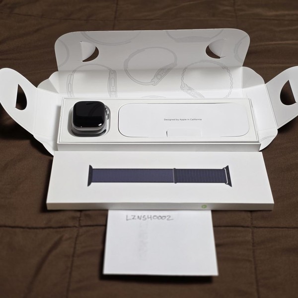 Apple Watch Series 11 46mm - Space Gray, A3333 - GPS, Aluminum