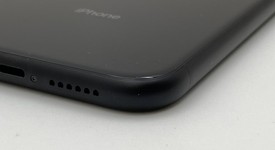 Fair
													Apple iPhone Xr - Unlocked, Black, 64 GB, A1984, photo 5 of 6